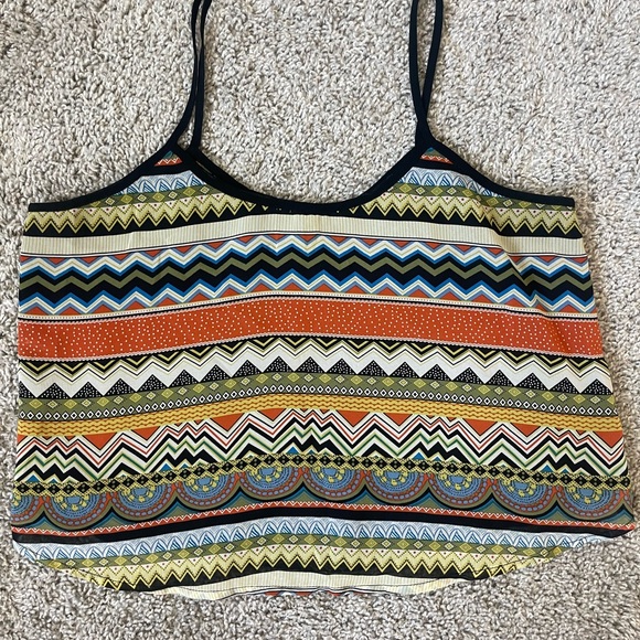 Sans Souci Print Flowy Crop Tank Top | Size M | 100% Polyester - Picture 4 of 4